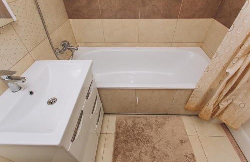 Zarichnyi District Apartment | Harkovskaya 37