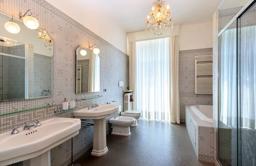 Stresa Villa | Harmonious villa with pool and tennis next to Stresa center! - Villa Virginia
