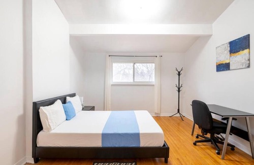 Waterloo House | Harmony Home Near University of Waterloo