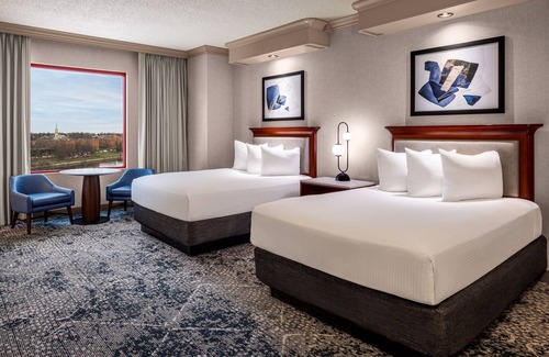 Joliet Hotel | Harrah's Joliet Casino & Hotel - A Caesars Rewards Destination