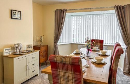 Chesterfield House | Harris House