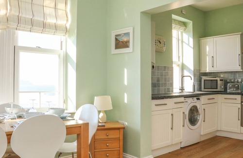 Mortehoe Apartment | HARTLAND VIEW, family friendly, country holiday cottage in Woolacombe