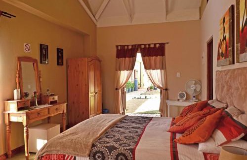 Krugersdorp Bed & Breakfast | Hartley Manor Guest House