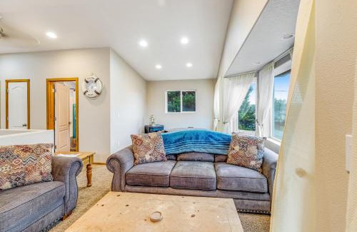 Rockaway Beach House | Harvey's Nedonna Nest