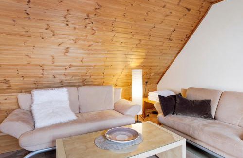 Saig Apartment | Haus am Südhang