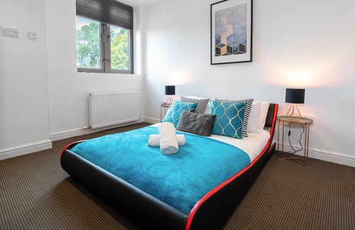 Perry Barr Apartment | Haus Apartments 1 Bed with Parking
