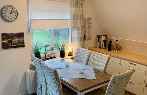 St. Peter-Ording Apartment | Haus-Deckstein-Ferienwohnung-OG
