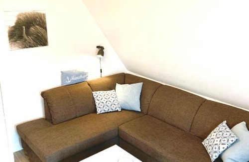 St. Peter-Ording Apartment | Haus-Deckstein-Ferienwohnung-OG