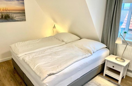 St. Peter-Ording Apartment | Haus-Deckstein-Ferienwohnung-OG