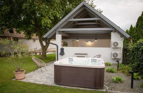 Tarjan Apartment | Haus Fuchs