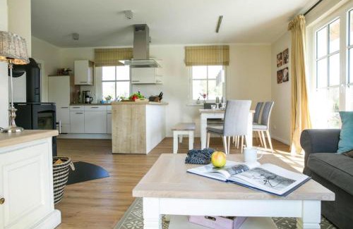 Fuhlendorf House | Haus in Bodstedt mit Sauna am Bodden, cleaning included