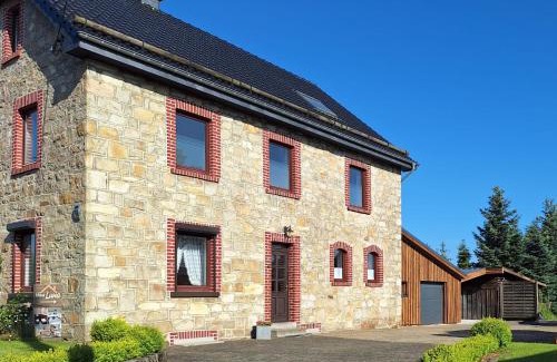 Weywertz House | Haus Luna