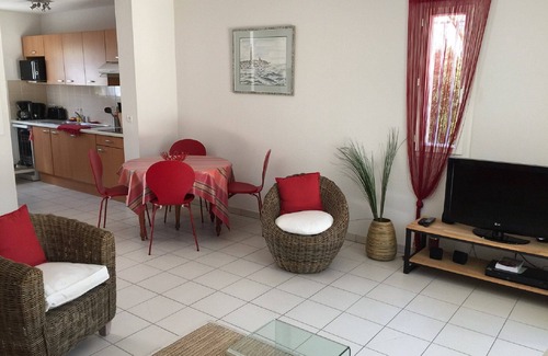 Lacanau House | Haus mit Golfblick, zwischen See und Meer, gut ausgestattet