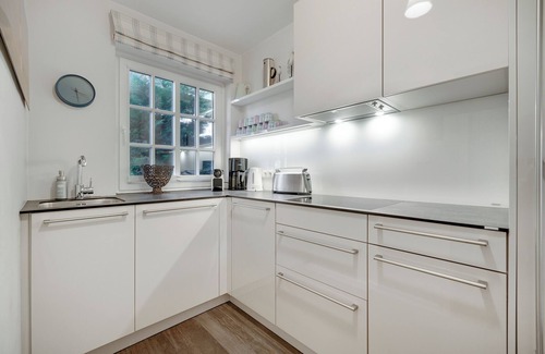 Keitum House | Haus Osterweg - Reetgedecktes Objekt im Ruhigen Südosten von Keitum