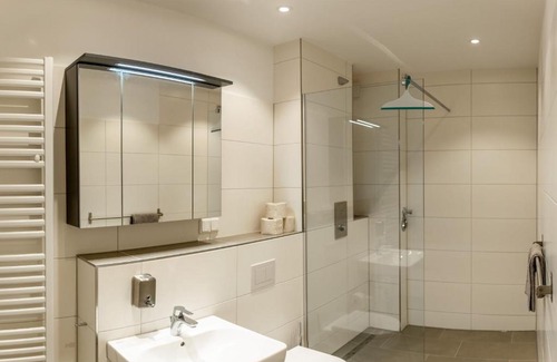 Oveney House | Haus Oveney