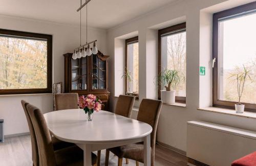 Oveney House | Haus Oveney