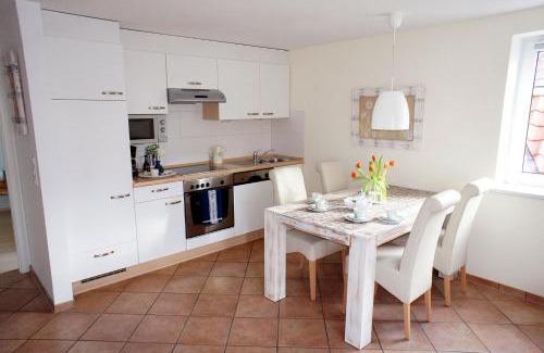 Utersum Apartment | Haus Wyden