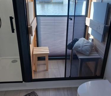 Frymburk Boat Rental | Hausboat David