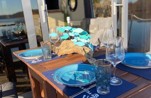 Lychen Boat Rental | Hausboot La Mesa - Hausboot