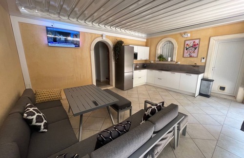 La Seyne-sur-Mer House | Haut de Villa au Calme Proche des Plages,commerces Forêt de Janas