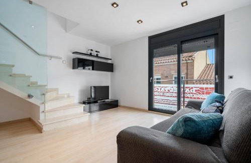 Pineda de Mar Apartment | Hauzify I Apartament Ponent