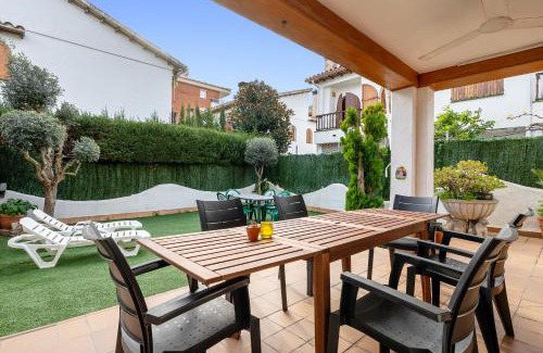 Calafell House | Hauzify I Casa Jaume Soler