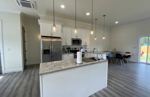 Brevard House | Have the Best of Both: Quick Access to Downtown Brevard & Pisgah Forest.