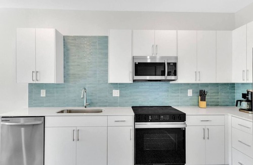 Knoxville Apartment | Haven at Oldham ~ Heart of Old North <5 mins to DT