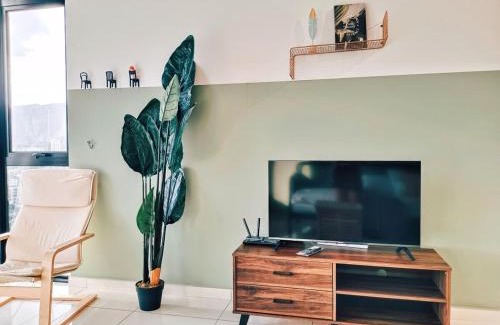 George Town Apartment | Haven Luxury 2BR Suite with Stunning Views