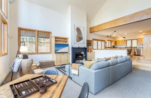 Mountain Village Ski Chalet | Haven on Hang Glider by Exceptional Stays