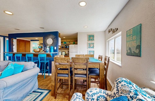 Surfside Beach House | Haven | Steps to Beach | Large Deck | Pet Friendly