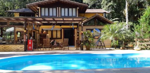 Lumiar House | Havilá Arara Azul