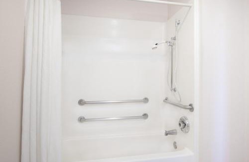 Albuquerque Hotel | Hawthorn Suites by Wyndham Albuquerque