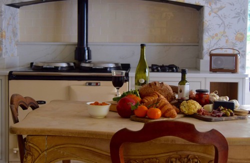 Charminster House | Hayden House - Dorset Georgian Farmhouse- Sleeps 11