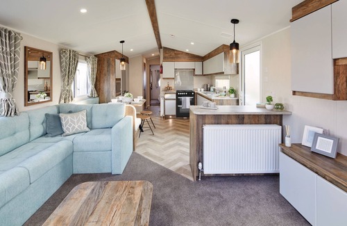 Hayling Island House | HayIing Island Gold 2 Bed Caravan H002