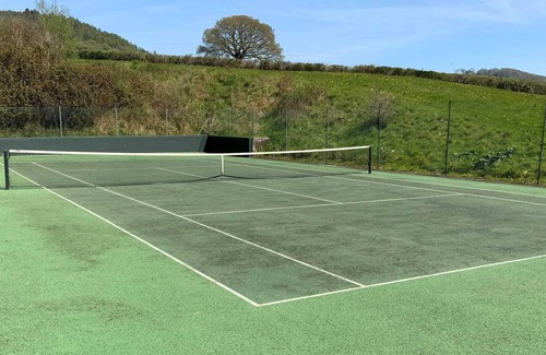 Sidmouth House | Hayloft - Dog Friendly - Romantic Cottage