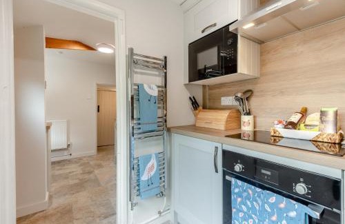 Holworth House | Hazel Cottage