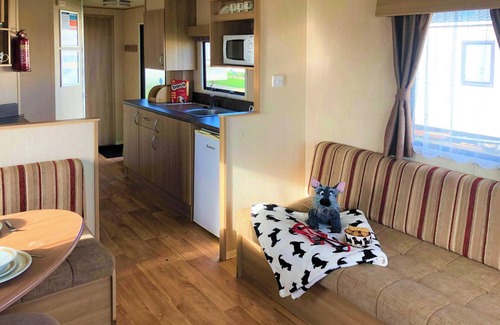 Chapel Saint Leonards House | Hazel Standard (Pet Friendly)