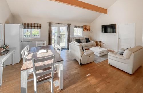 Brigg House | Hazel - Uk50103
