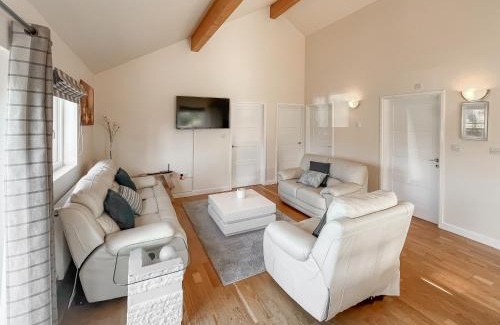 Brigg House | Hazel - Uk50103