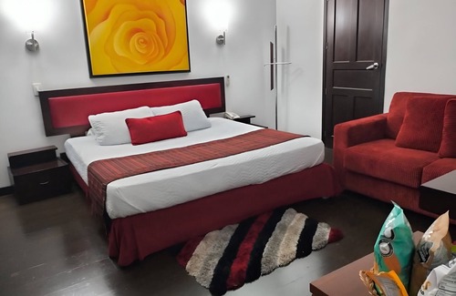 Granada Hotel | HBCF Hotel Boutique Casa Farallones de Santiago de Cali