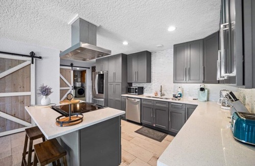 Flagler Beach House | Headline