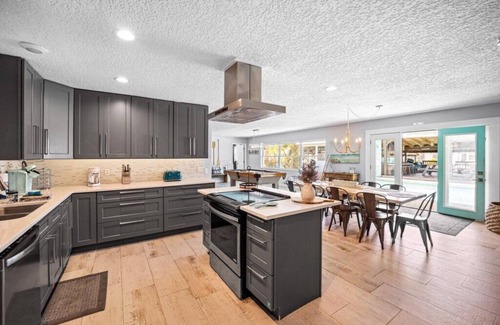 Flagler Beach House | Headline