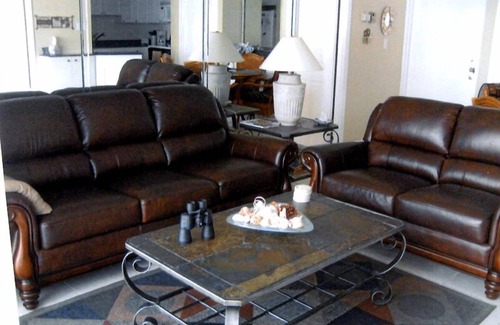 Siesta Key Condo | Hear the Waves Feel the Sand Great View sleeps 6