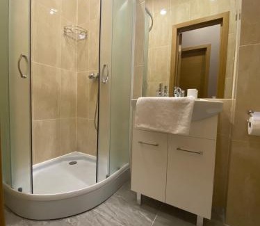 Besarabka Hotel | Heart Kyiv Apart-Hotel