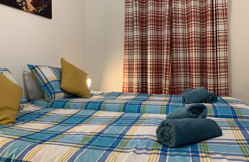 Perth Apartment | Heart of Perth,City Centre.