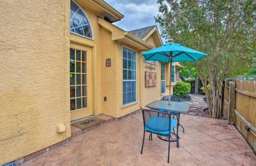 Rowlett House | Heart of Rowlett - 3 BD 2BA Cozy Getaway w Patio
