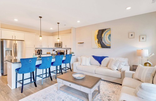 Chattanooga House | Heart of Scenic City- charming, comfy, classy and conveniently located