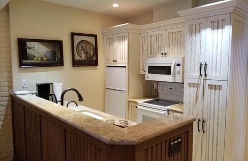 Vail Condo | Heart of Vail Village. 2 Beds 2 Full Baths Parking, Steps to everything.