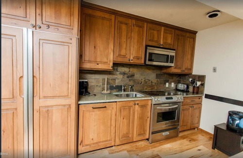 Vail Condo | Heart of Vail Village Legacy Vail Core Condo w/Lofted Bedroom & Full Kitchen #7